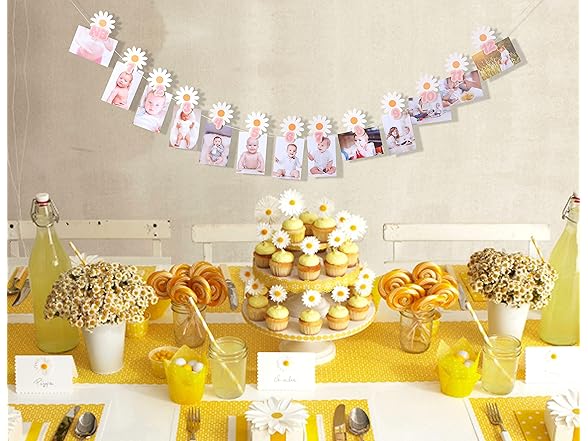 YOUAME 1-12 Month Daisy Garland Baby