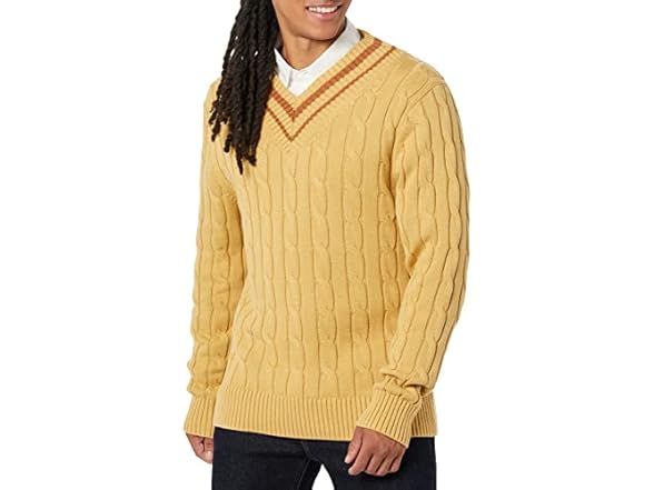 Amazon Essentials Cable V-Neck Sweater