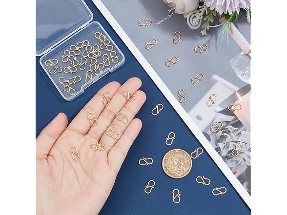 UNICRAFTALE 30pcs Golden S-Hook Clasp 304