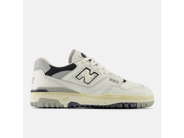 The New Balance 550 Terracotta Shoes Men's