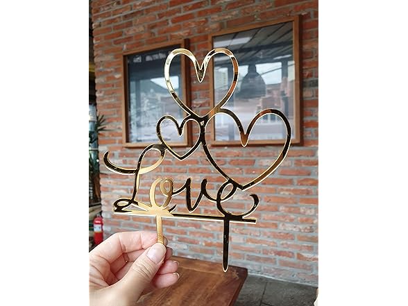 Love CakeTopper Gold Acrylic (3-Heart)