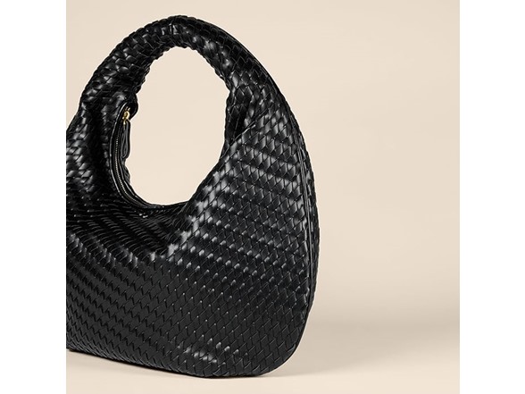 Amazon Essentials Womens Woven Shoulder Bag