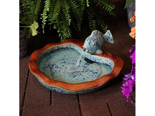 Sunnydaze Decor SSS-306 Glazed Ceramic Fish Water Foun