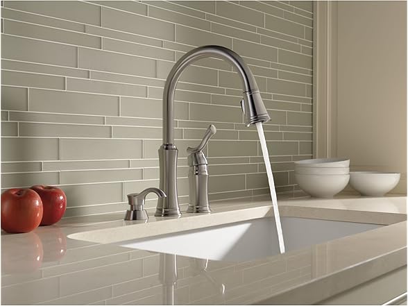 Delta 59963-SSSD-DST Modern Faucet