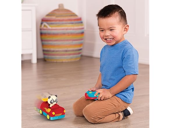 B. toys – Bingo Panda RC Car