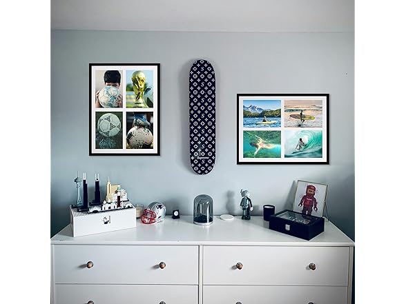 Picture Frame Black Display