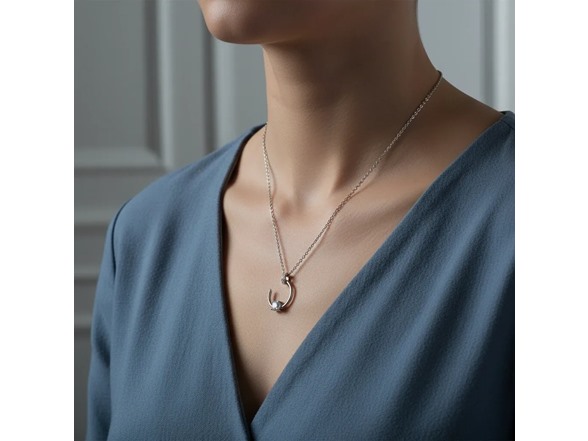 Open Circle Moissanite Diamond Necklace