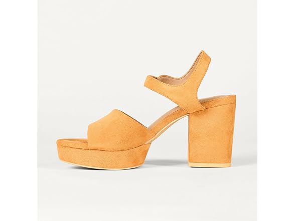 Amazon Essentials Women's Platform Ankle Strap Block Heel Sandal