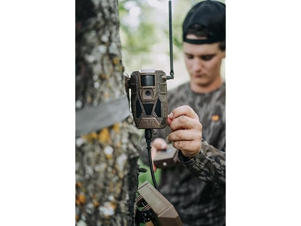 Muddy Matrix 2.0 Cellular Trail Camera w/ Solar Panel