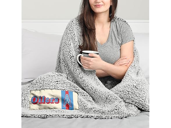 TITANS Cloud Sherpa Blanket