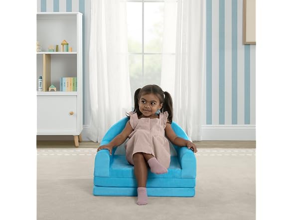 Delta Children Shark Flipout Figural Chair