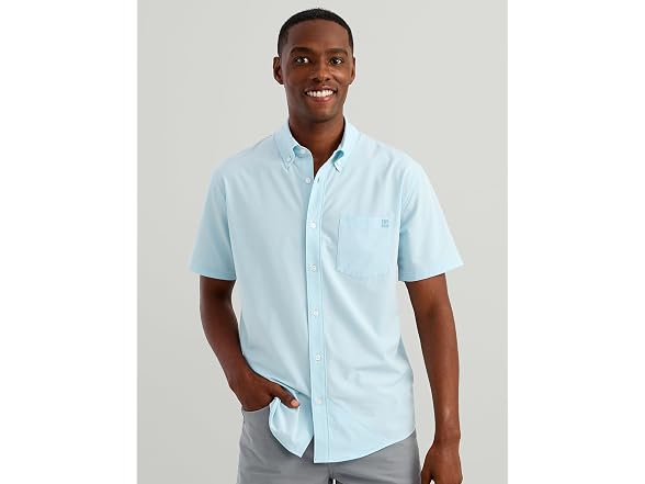 HUK Men's (L) Mens Kona Solid Short Sleeve Fishing