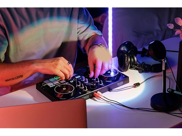 Hercules DJControl Inpulse 200 MK3 -