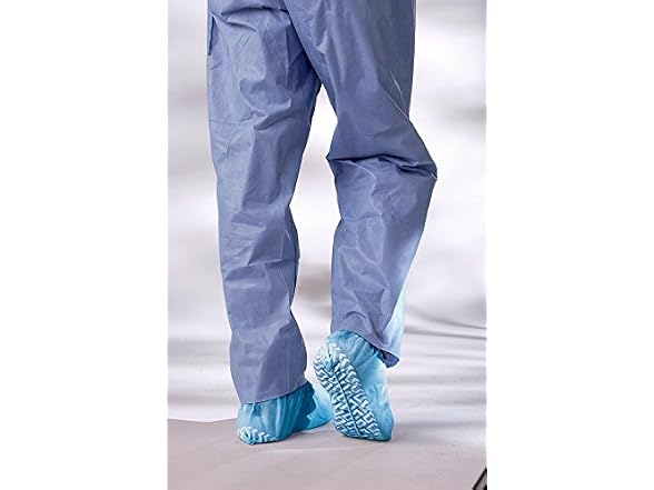Medline Non-Skid Spunbond Shoe Covers