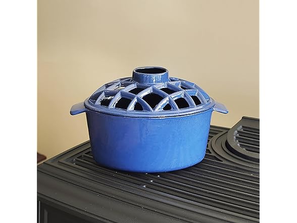 Blue Lattice Top Steamer