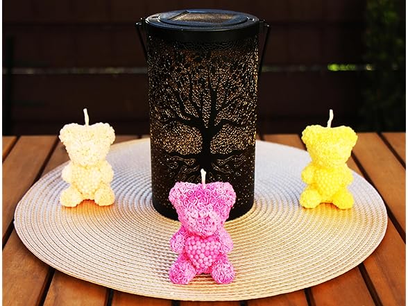 Bear in Roses with a Pearl Heart