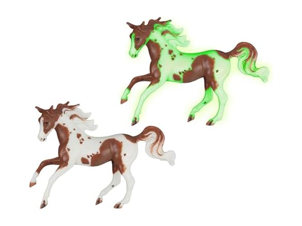 Paint & Play Glow in The Dark Horses