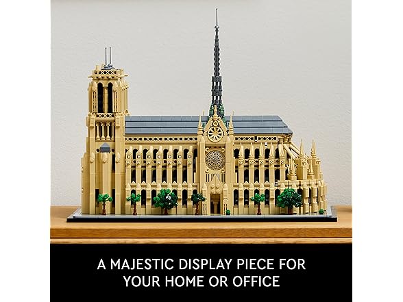 LEGO Architecture Notre-Dame de Paris Replica