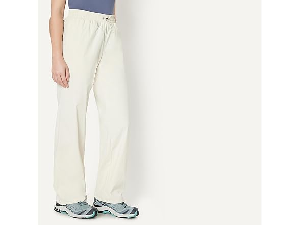 Amazon Essentials Womens Water Repellent Pant