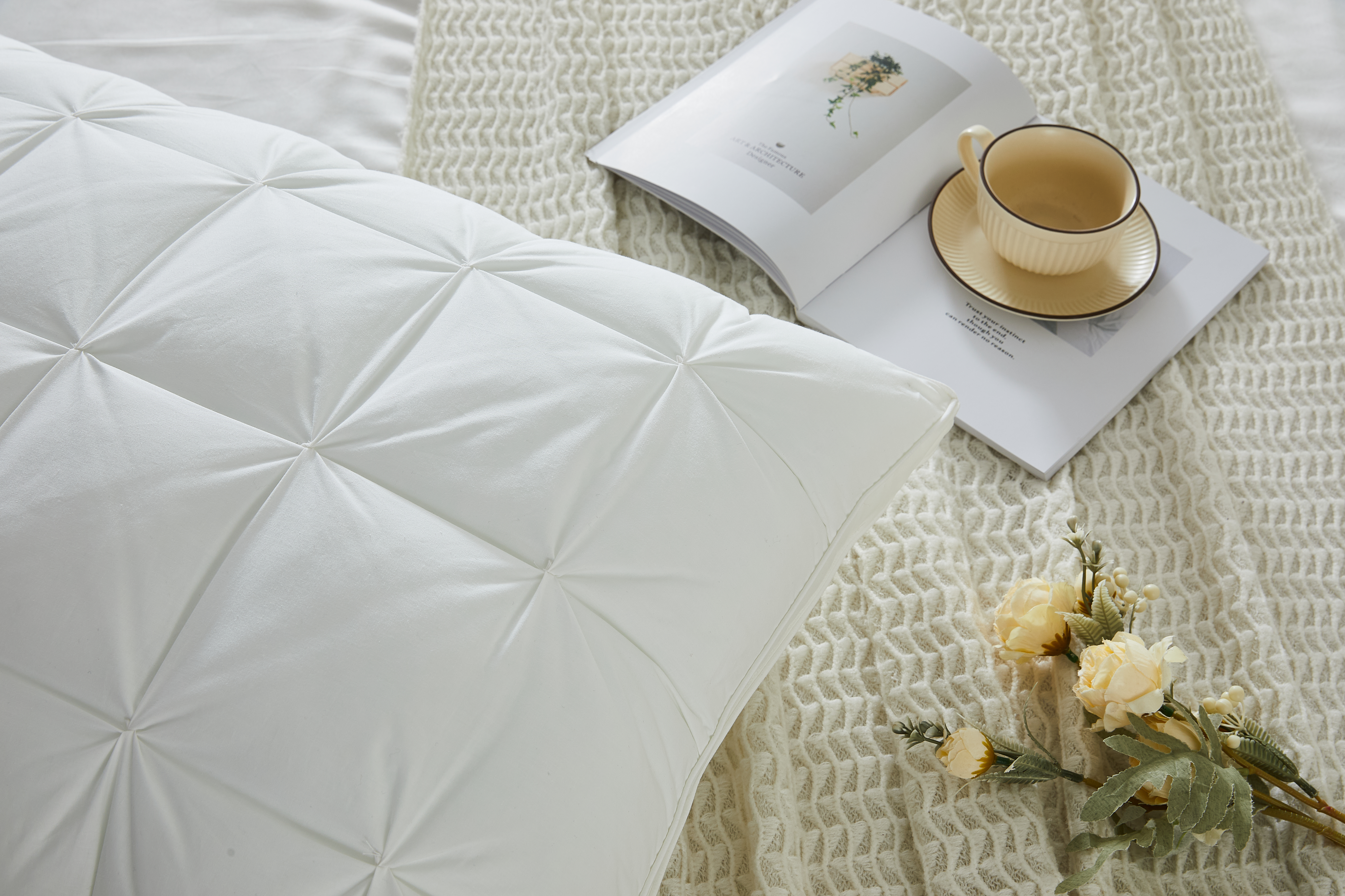 Gusseted Down Alternative Cotton Pillow, 2 Pack - Gallery 9