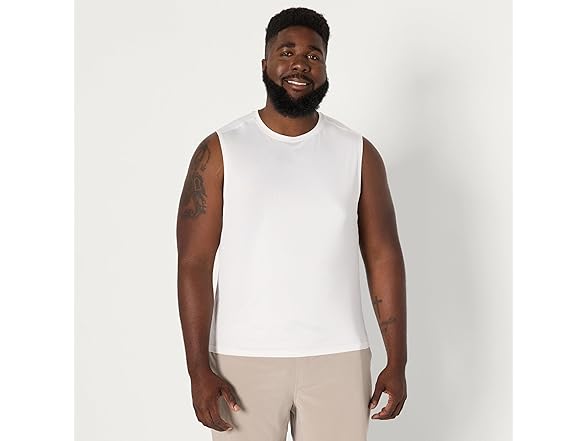 Amazon Essentials Men Tech Stretch Muscle Shirt