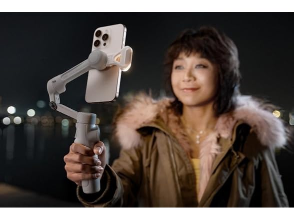 Insta360 Flow 2 Plus AI Tracker Bundle