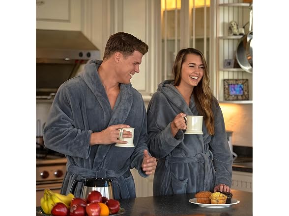 Alexander Del Rossa Women (2X) Plush Fleece Robe