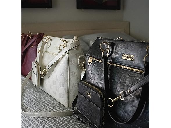 BADGLEY MISCHKA Madalyn Belt Bag