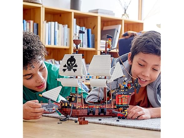 LEGO Creator 3 in 1 Pirate Ship (Open Box)