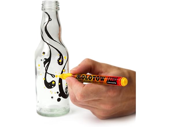 Molotow ONE4ALL Acrylic Paint Marker