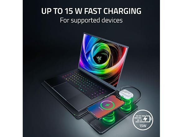 Razer 16" Laptop Sleeve with Wireless Charging
