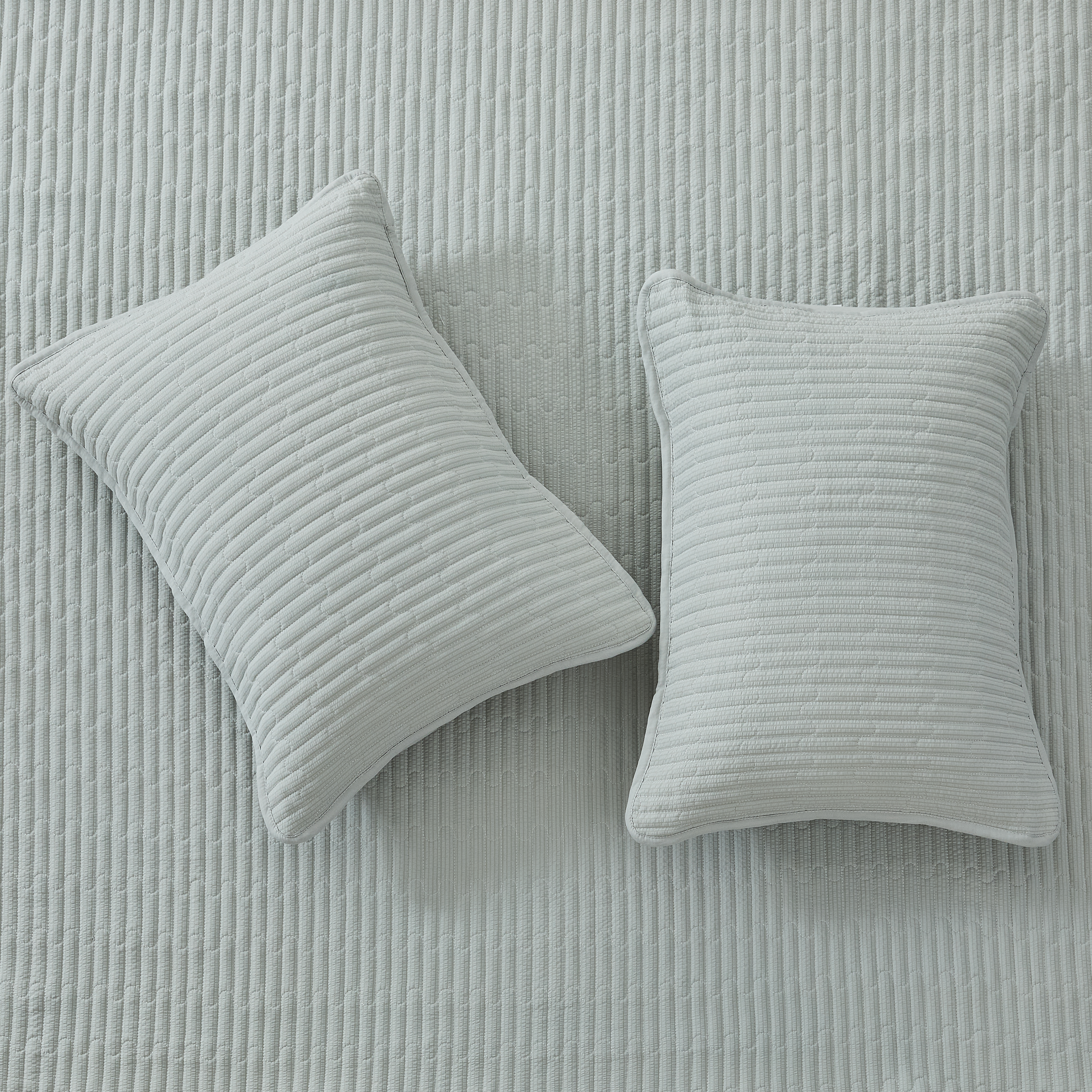 Callie 3 Piece Textured Quilt Set - Gallery 30