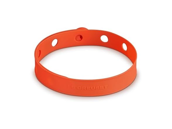 Le Creuset Silicone Cookware Travel Latch, Flame