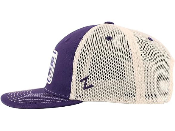 HUSKIES Trucker Hat Dakota Patch Defer