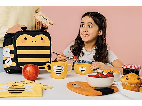 Jubilee Bumblebee Felt Wool Trivet 7.5 x 8in