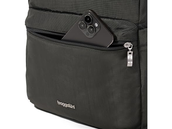 Baggallini Flap Laptop Backpack - 15"x11"