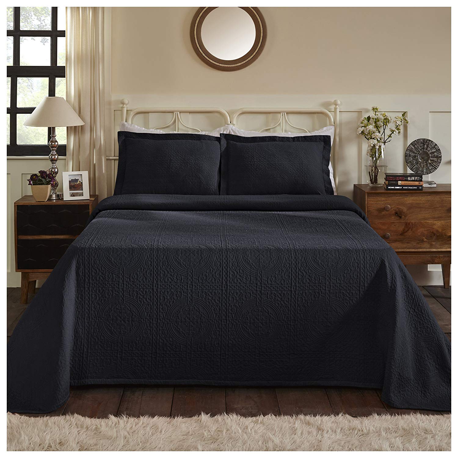 Superior 100% Cotton Medallion Bedspread with Shams - Gallery 17