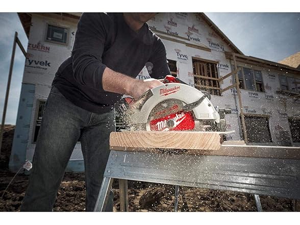 Milwaukee 2631-21 Cordless Circ Saw Kit