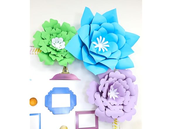 Carson Dellosa Creatively Inspired 3-Piece 3D Large Flowers