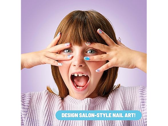 Claire's Claire's Kids Nail Art Kit, 67-Piece Air