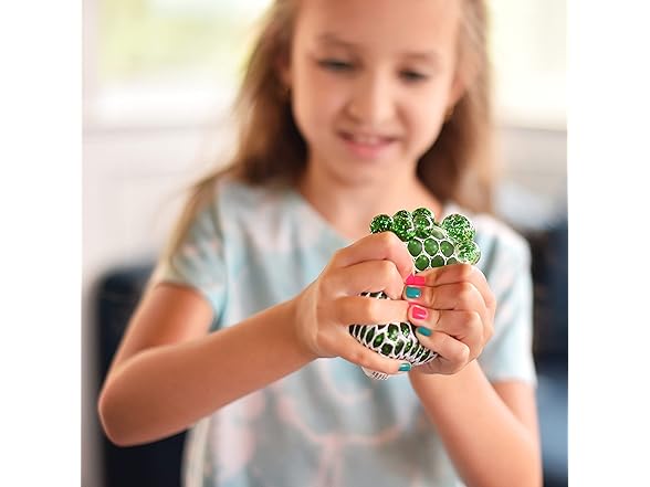 Sunny Days Entertainment Light Up Mesh Squeeze Ball