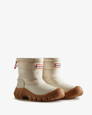 Hunter Intrepid Short Snow Women's Boots (9) - Gallery 3