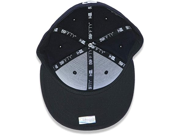 New Era Mens New York Yankees MLB Cap (Open Box)