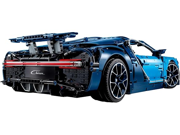 LEGO Technic Bugatti Chiron 42083