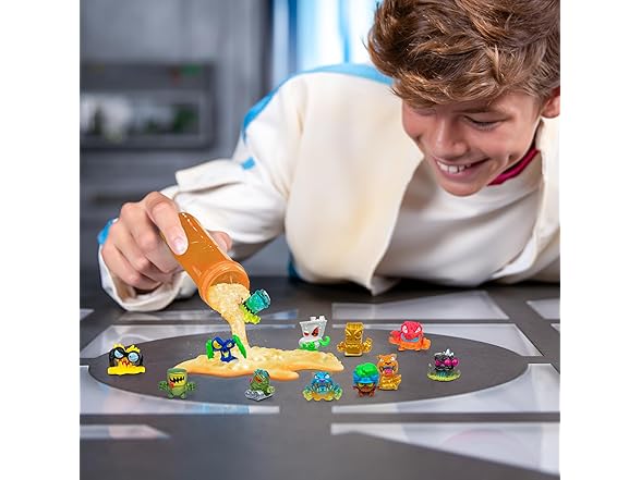 MrBeast Lab Swarms Series 2, Atomic Series, 12Pk