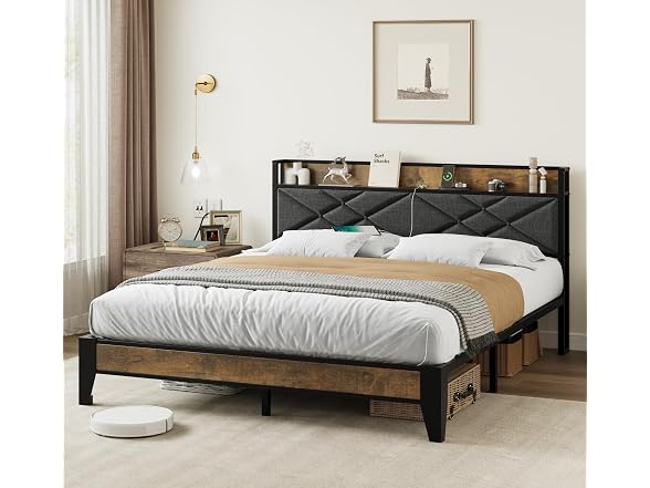 GAOMON Queen Metal Bed, Charging