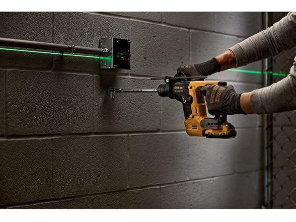 Dewalt DCH072G2 12V MAX 9/16 ULTRA COMPACT HAMMER KIT