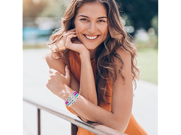 Taichell 4Pcs WWJD Bracelets