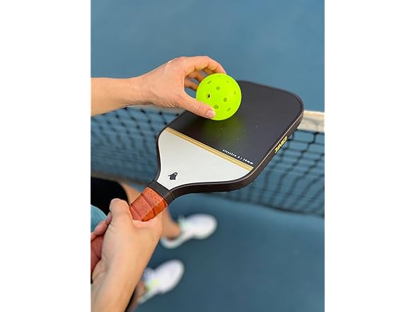 Classico 3 Pickleball Paddle by ERNIE Pickleball