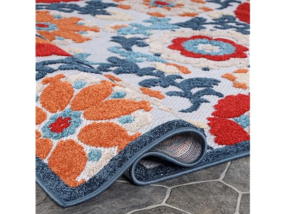 Superior Petunia Floral Scroll Rug 5x8